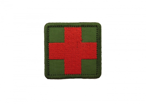 Шеврон с крестом "Медицина" /вышивка /красный на оливе/ размер 48х48 мм/