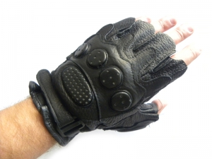 Перчатки Assault Combat черные (XL) без пальцев 